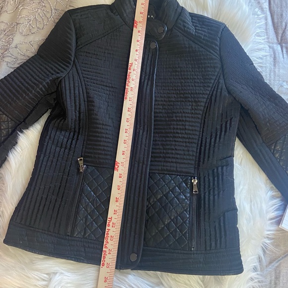 Tribal Women's Sz M Black Quilted Jacket with faux leather accents - Picture 7 of 11